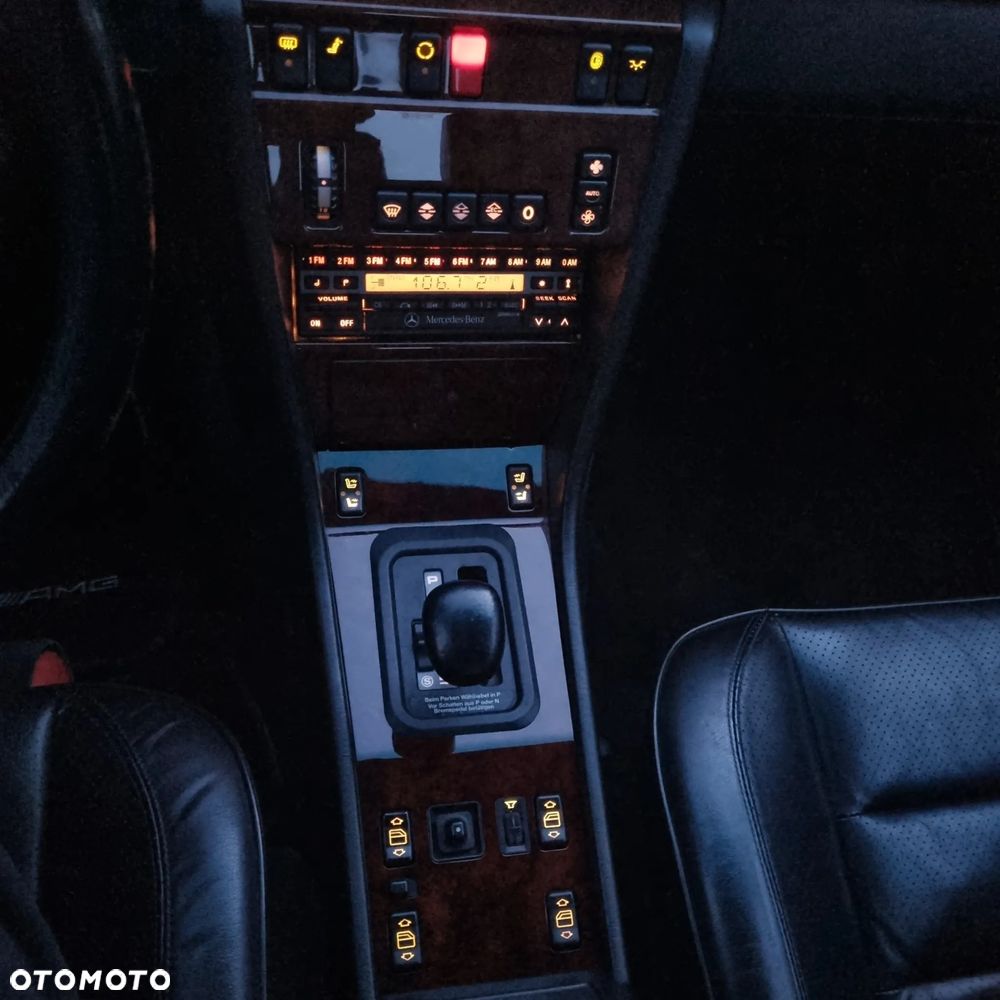 Mercedes-Benz W124 (1984-1993) - 40