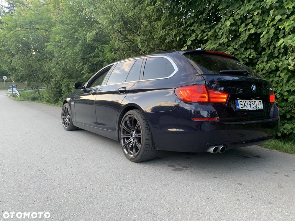 BMW Seria 5 530d xDrive - 6