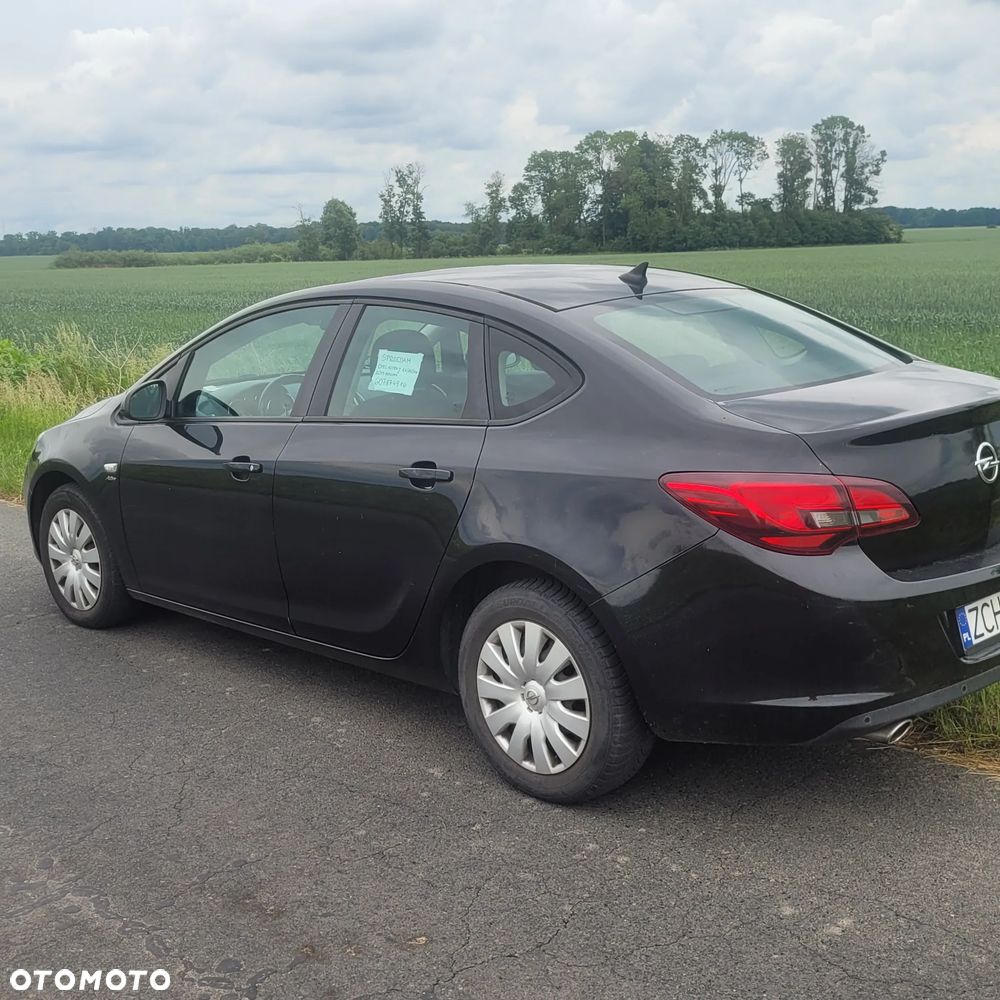 Opel Astra 1.4 Turbo Active - 2