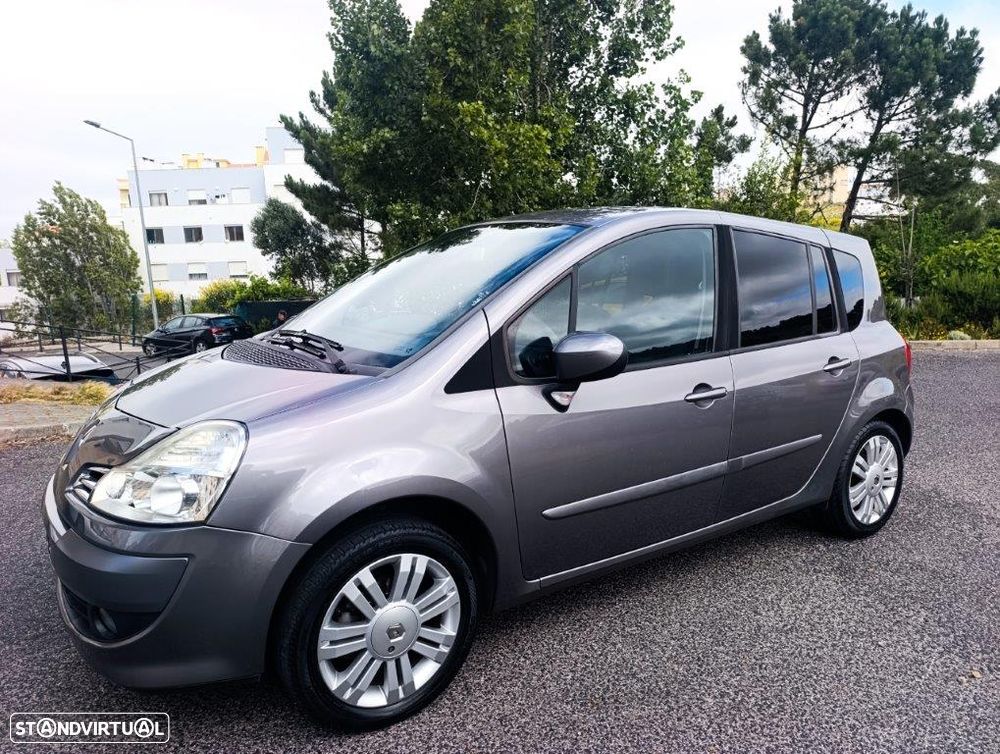 Renault Modus 1.5 dCi Dynamique S - 24
