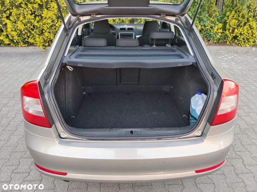 Skoda Octavia 1.4 TSI Ambiente - 15