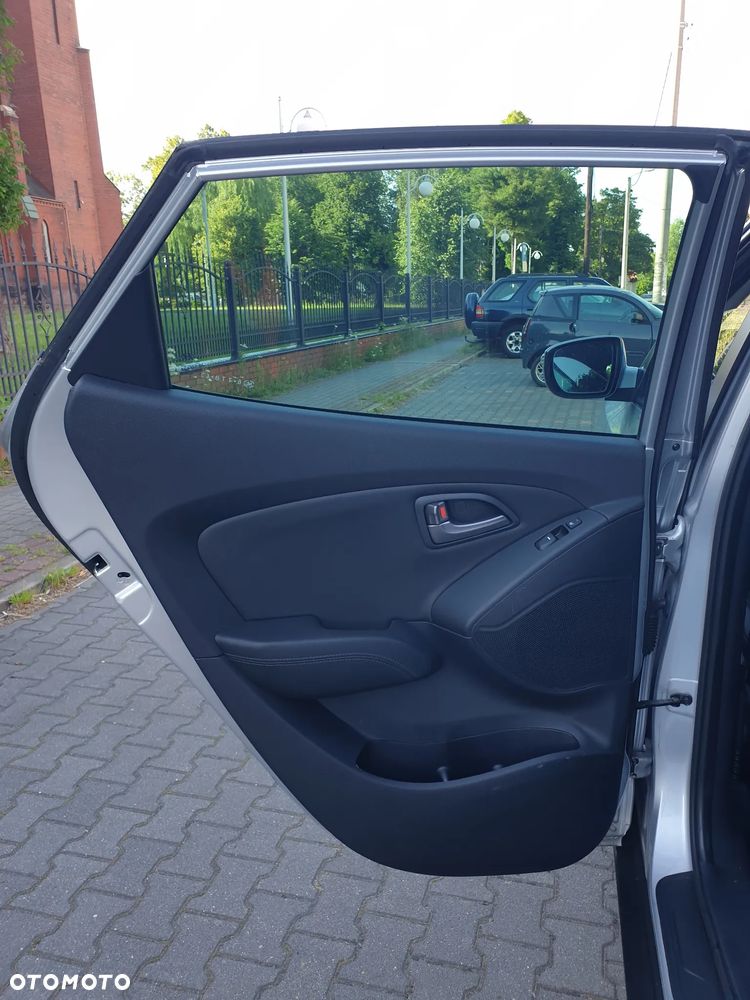 Hyundai ix35 1.6 2WD blue Style - 34