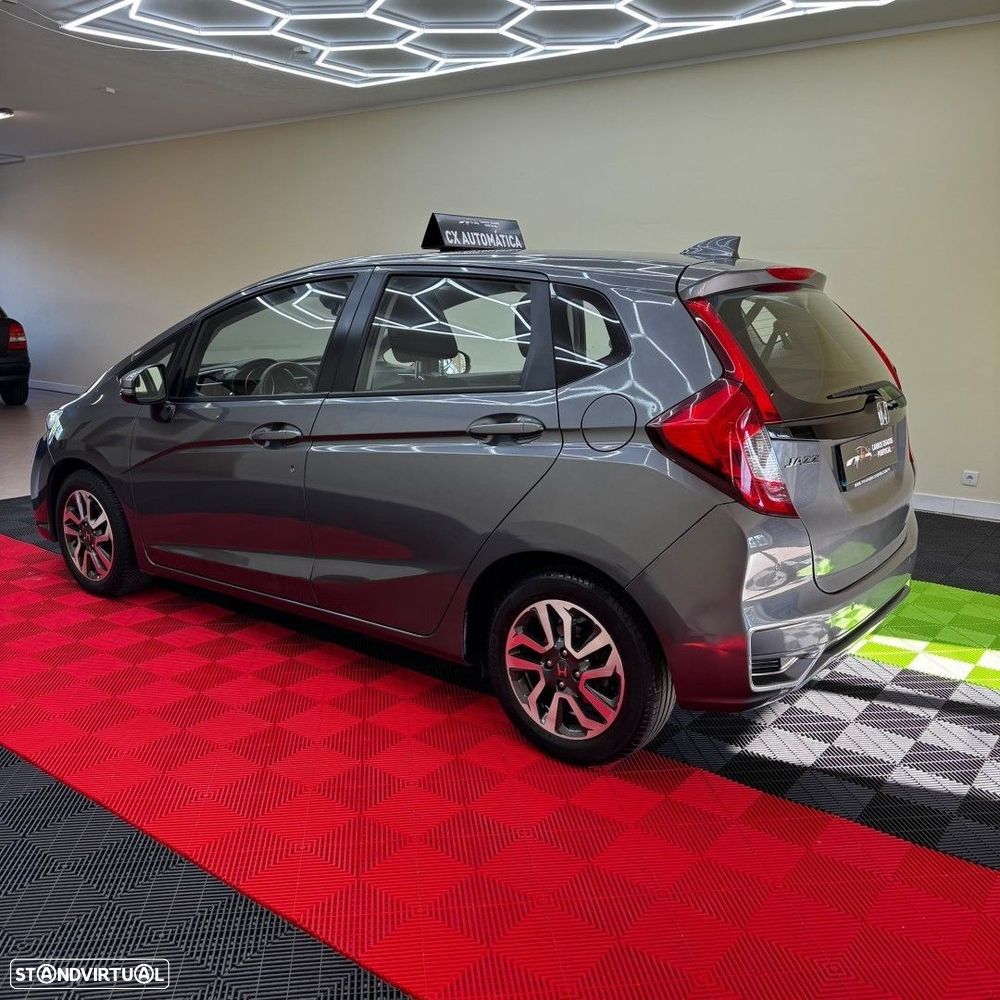 Honda Jazz 1.3 I-VTEC Comfort CVT - 8
