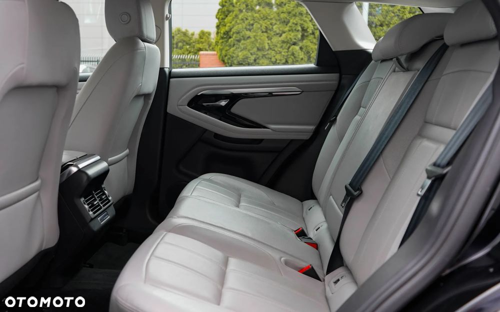 Land Rover Range Rover Evoque - 16