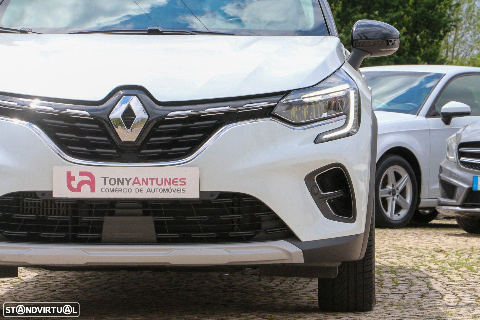 Renault Captur 1.0 TCe Exclusive - 10