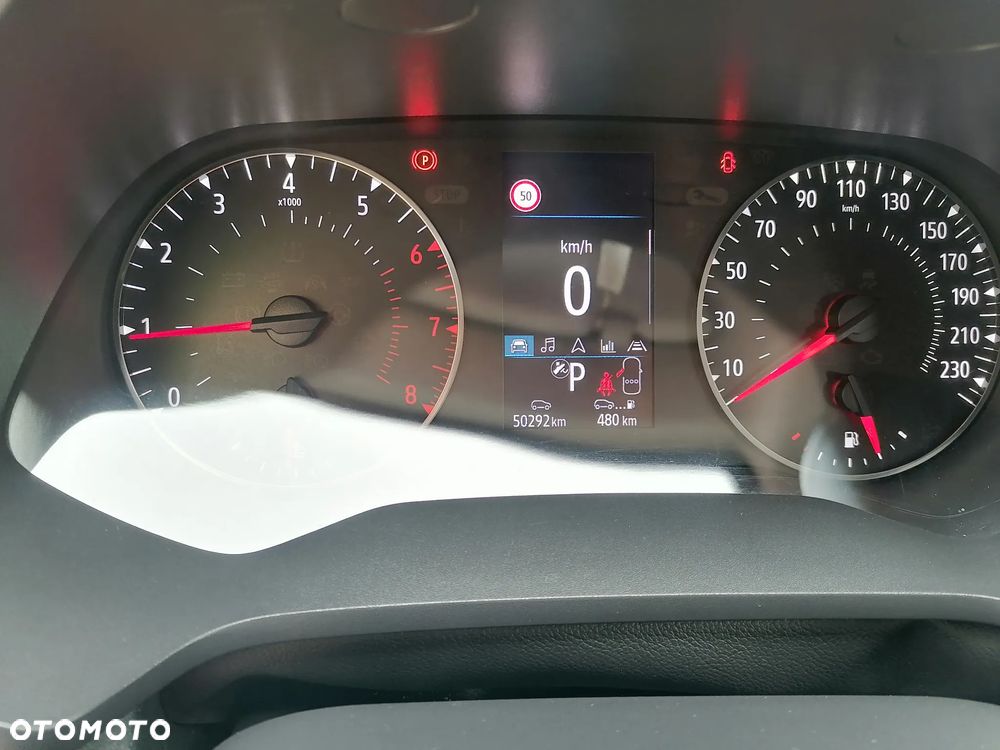Renault Captur 1.3 TCe Intens EDC - 23