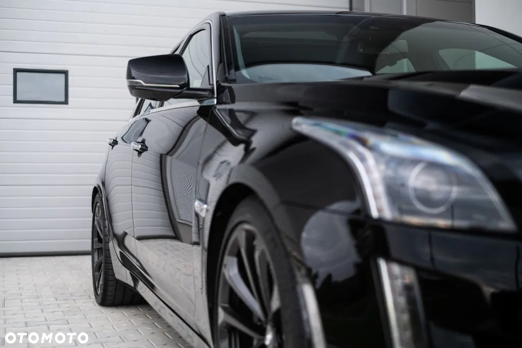 Cadillac CTS - 15