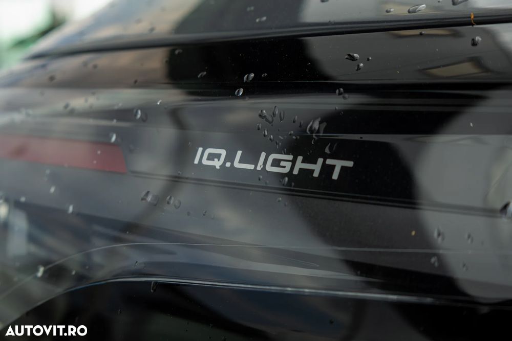 Volkswagen Tiguan 2.0 TDI DSG 4Motion R-Line - 29