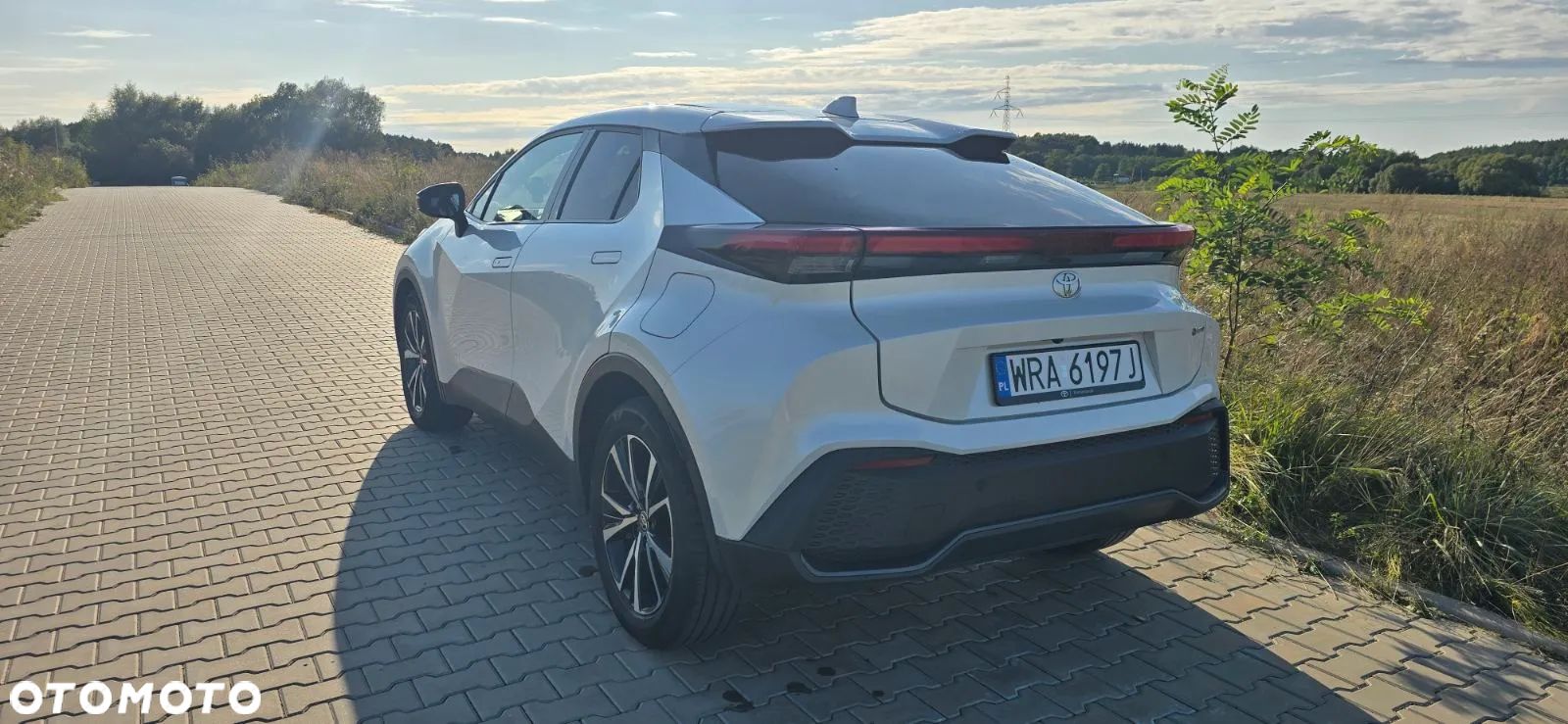 Toyota C-HR 1.8 Hybrid Style - 1