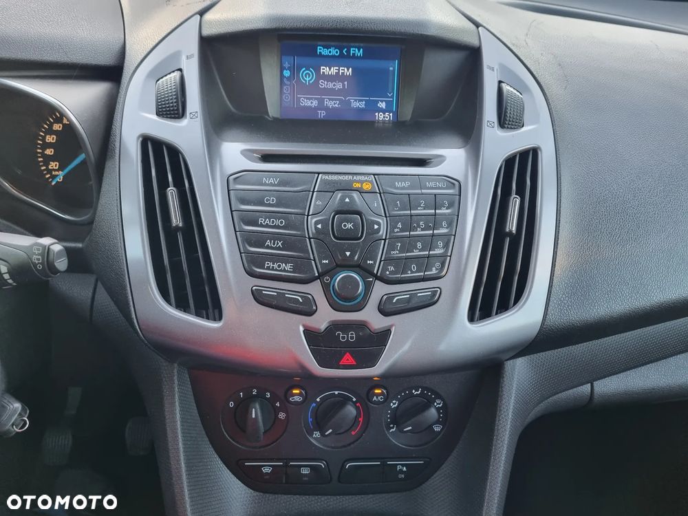 Ford Tourneo Connect Grand - 8