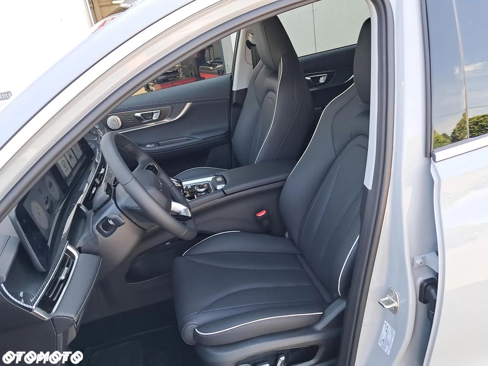 Chery Tiggo 7 1.6 T-GDI Prestige AWD DCT - 10