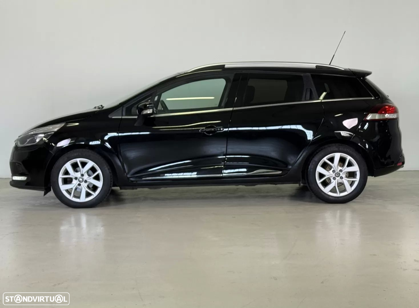 Renault Clio Sport Tourer 0.9 TCe Limited - 6