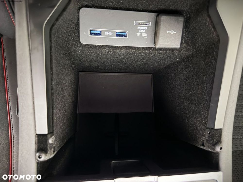 Land Rover Discovery Sport 2.0 D180 R-Dynamic S - 21