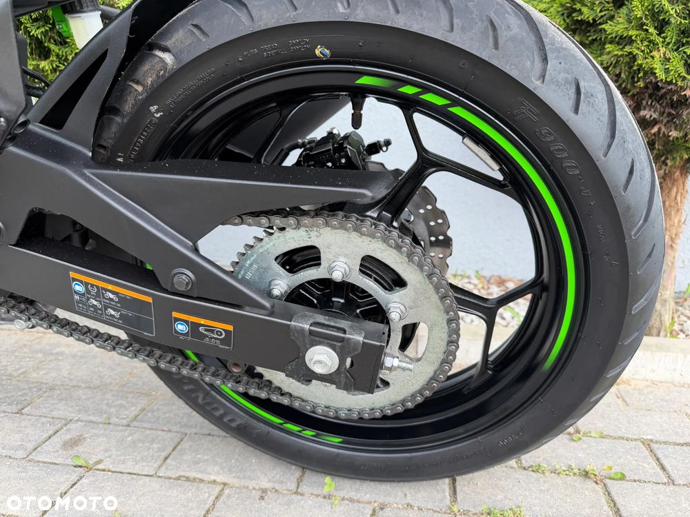 Kawasaki Ninja - 24