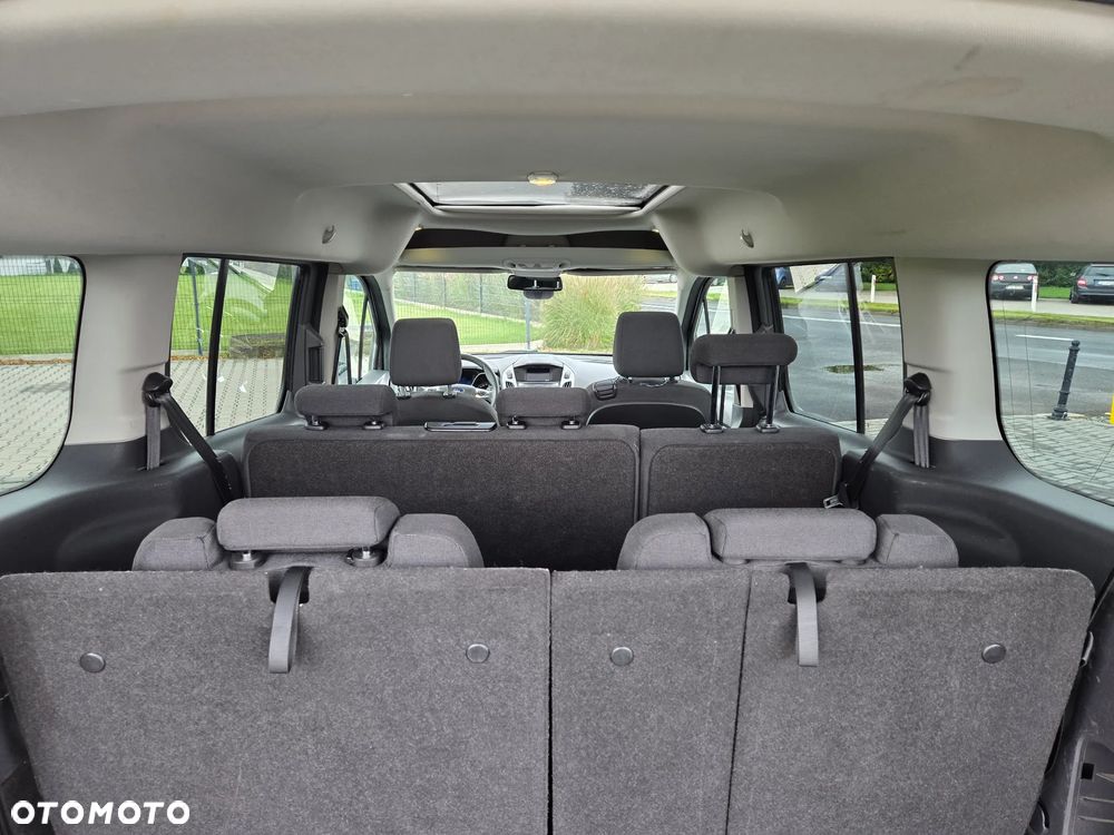 Ford Tourneo Connect Grand - 21