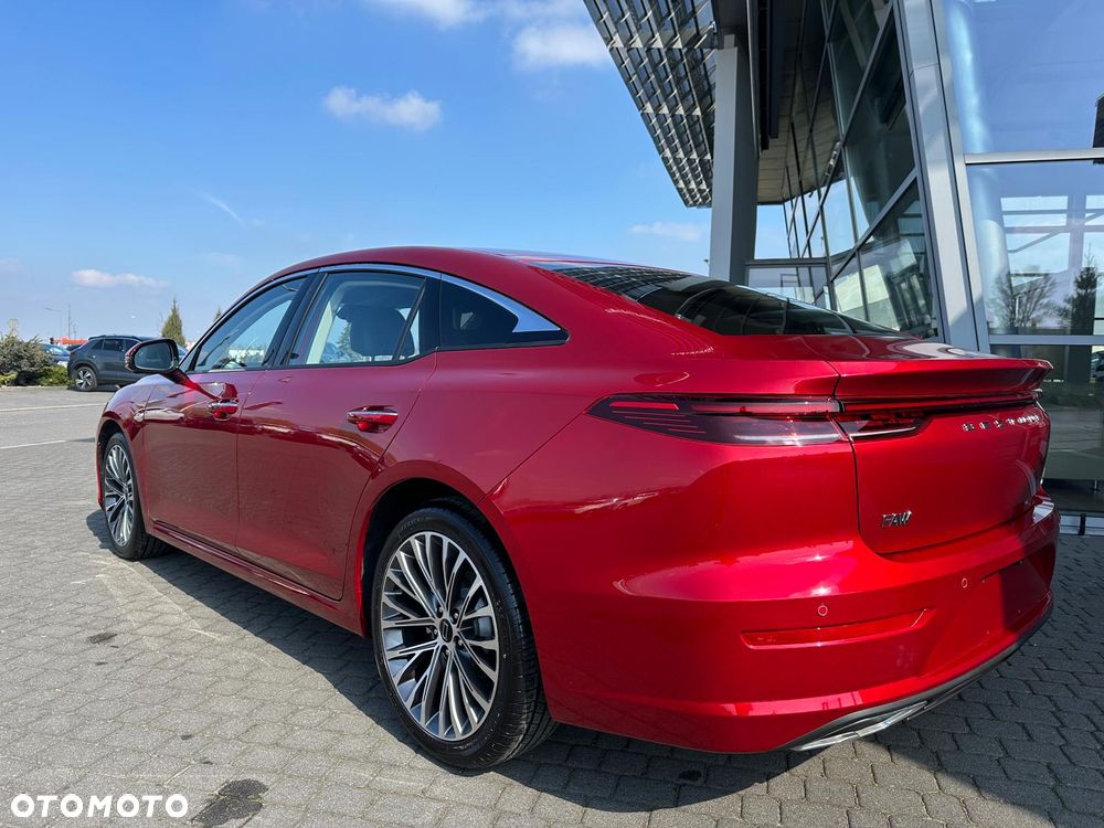 Bestune B70 2.0T Elegance - 4