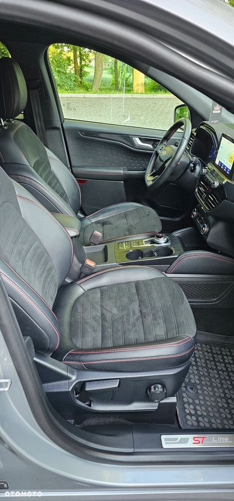 Ford Kuga 2.5P PHEV FWD ST-Line X - 10