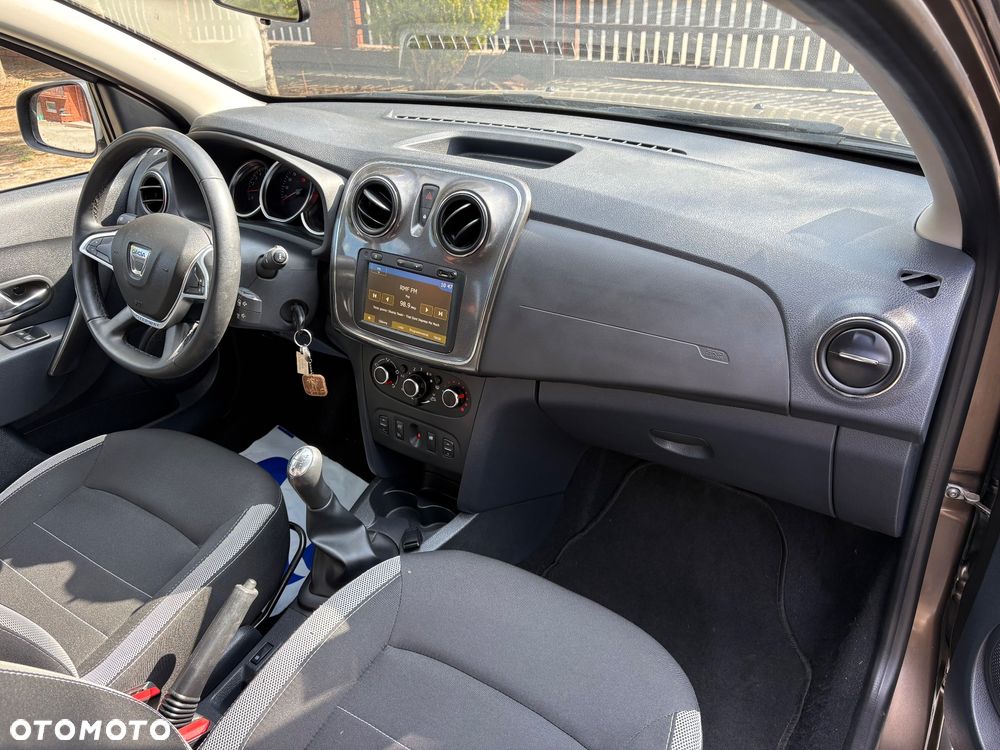 Dacia Sandero Stepway 0.9 TCe Ambiance S&S EU6 - 17