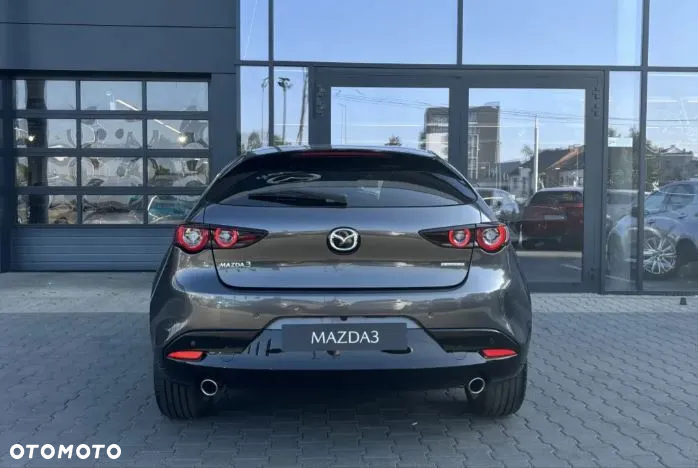 Mazda 3 - 4