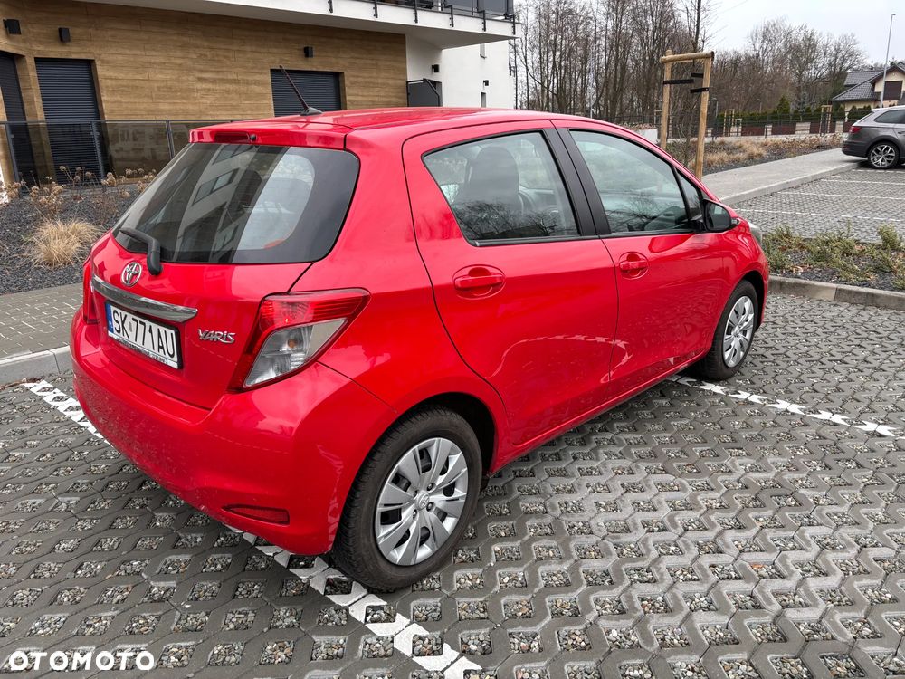 Toyota Yaris 1.33 Luna - 4