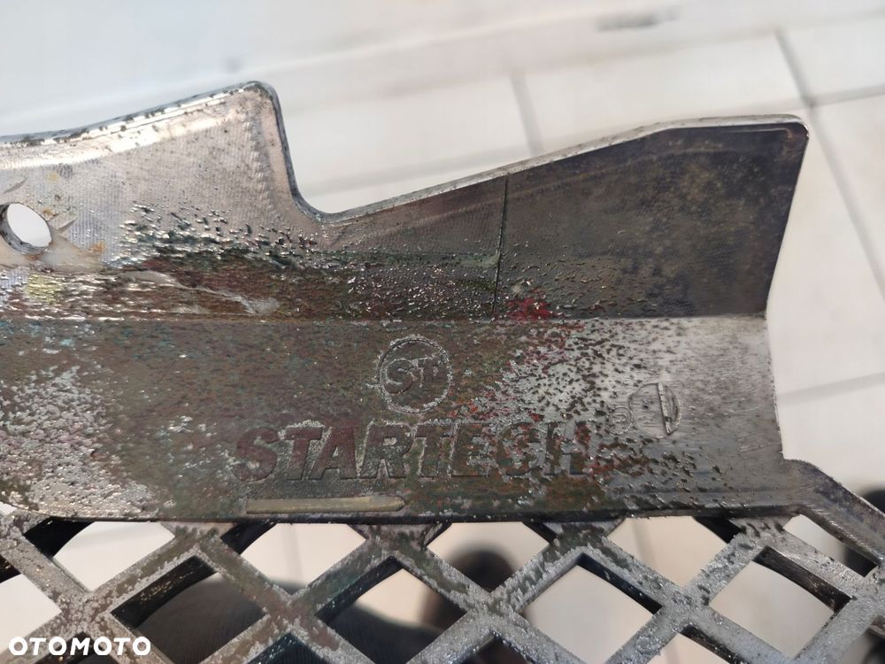 chrysler grand voyager v startech 07r- grill atrapa chłodnicy - 2