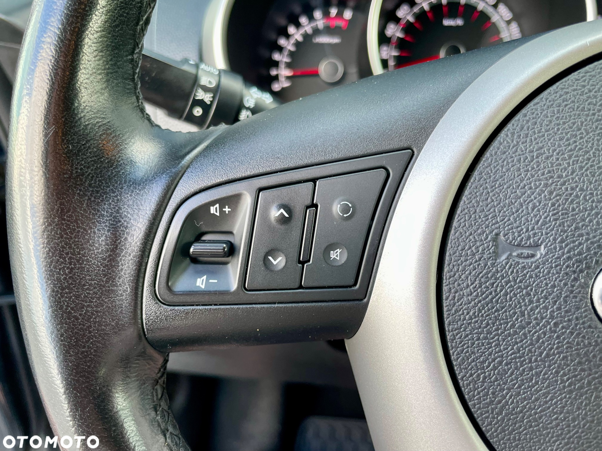 Kia Venga - 13
