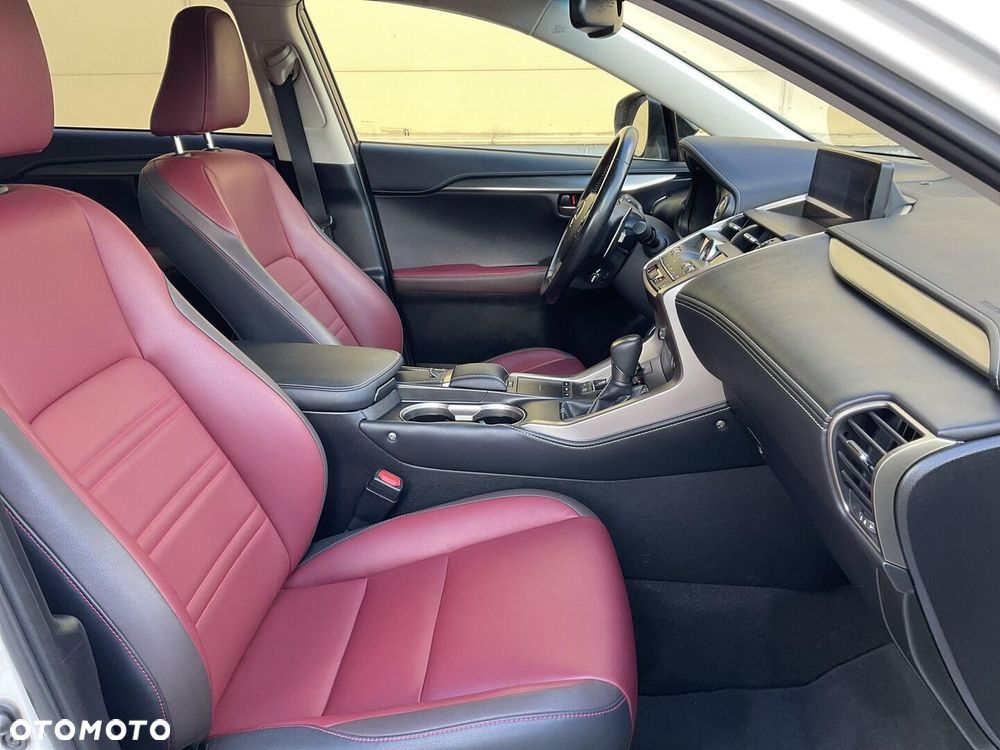 Lexus NX 300 GPF Elegance AWD - 18