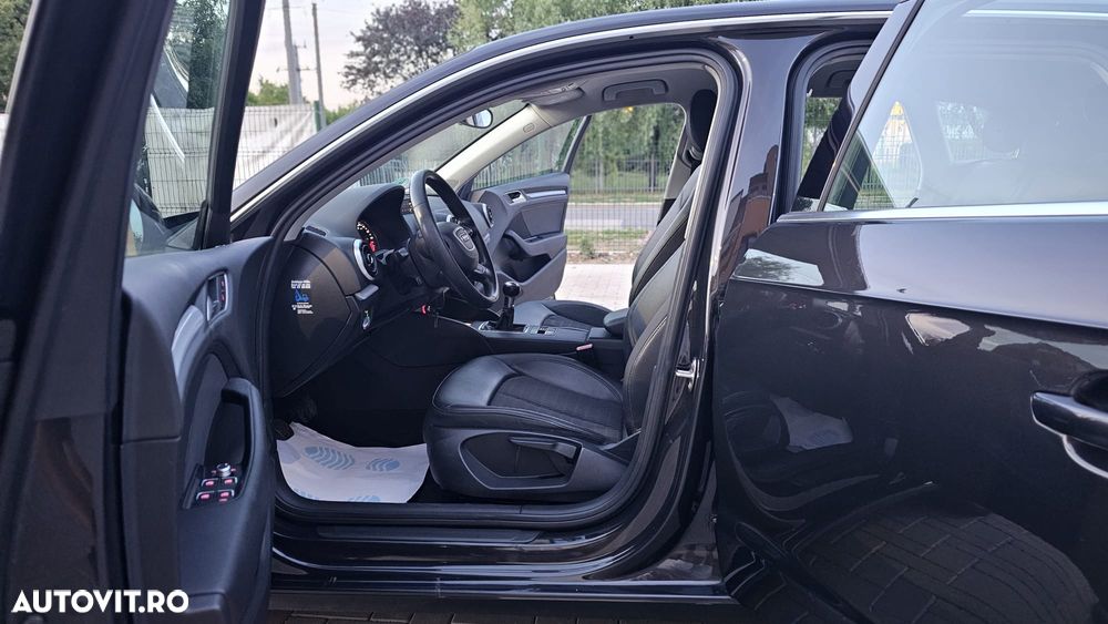 Audi A3 Sportback - 5