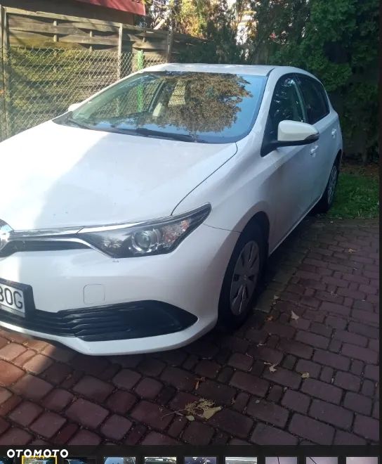 Toyota Auris - 14