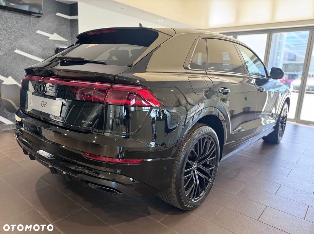 Audi Q8 - 5