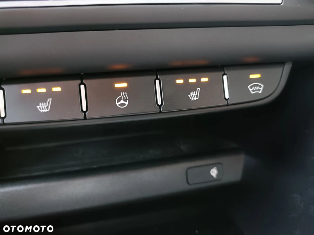 Kia XCeed 1.6 T-GDI XL DCT - 15