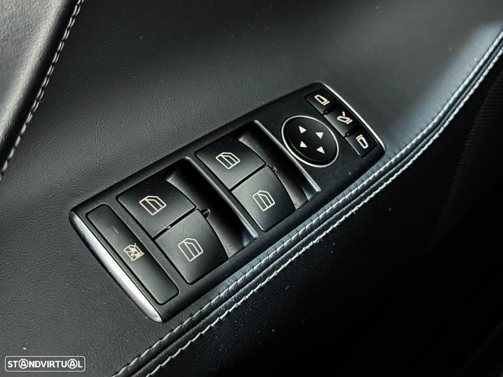 Tesla Model S Long Range AWD - 43