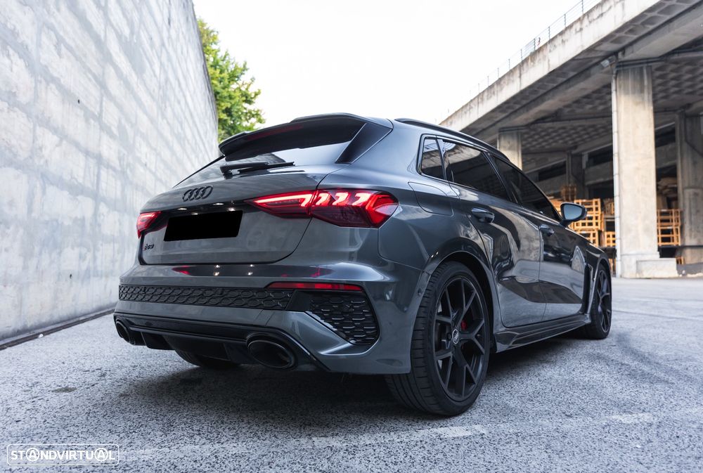Audi RS3 Sportback S tronic - 11