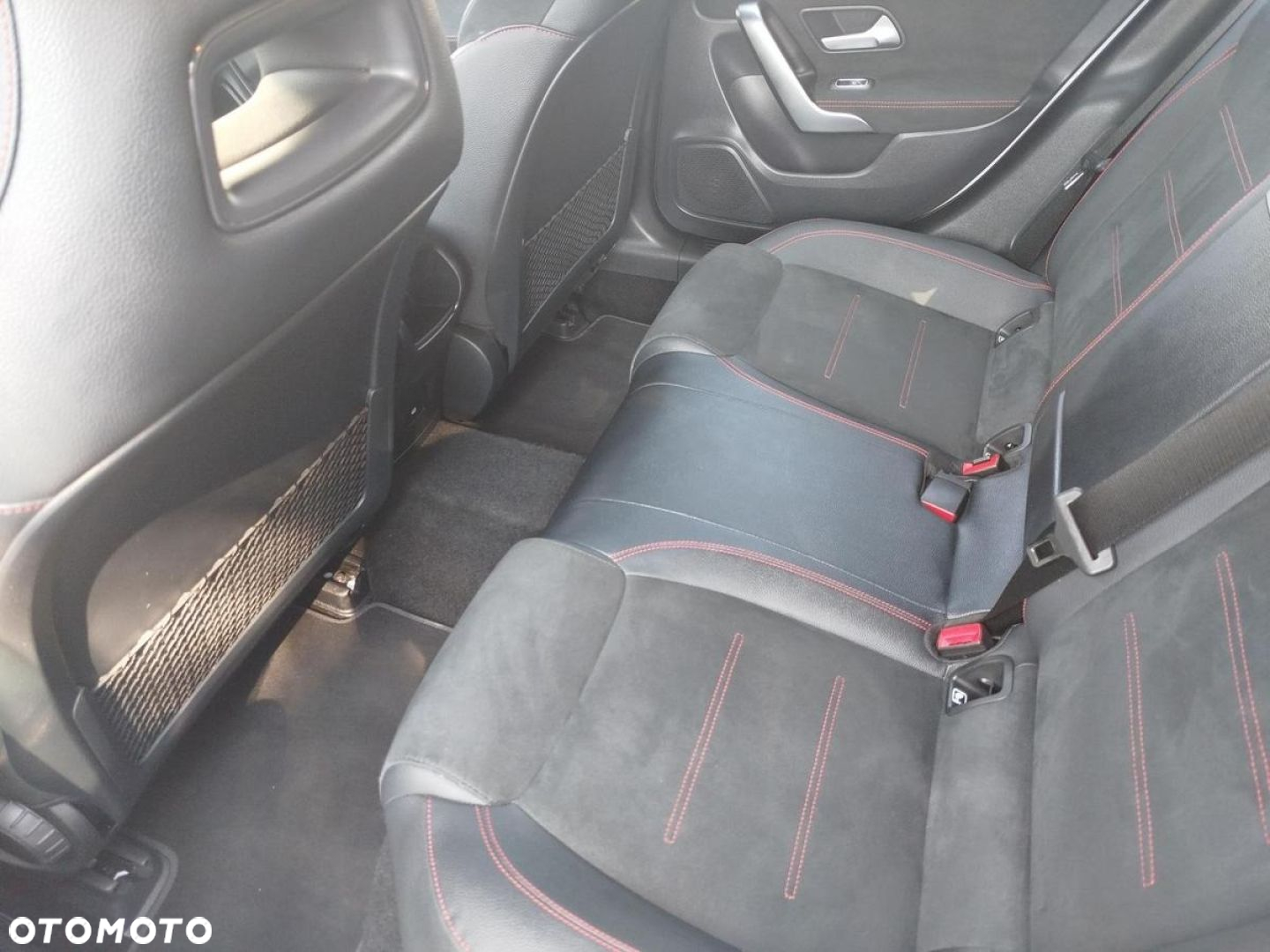 Mercedes-Benz CLA - 20