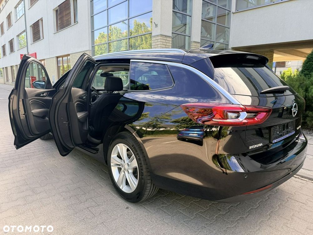 Opel Insignia - 16