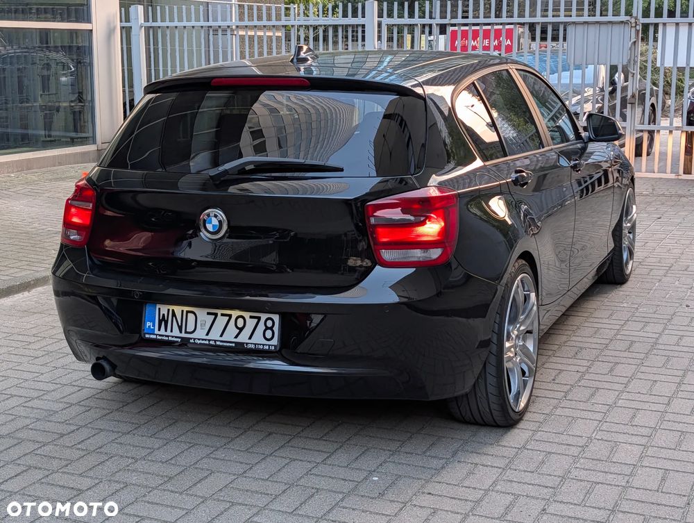 BMW Seria 1 116i Sport Line - 2