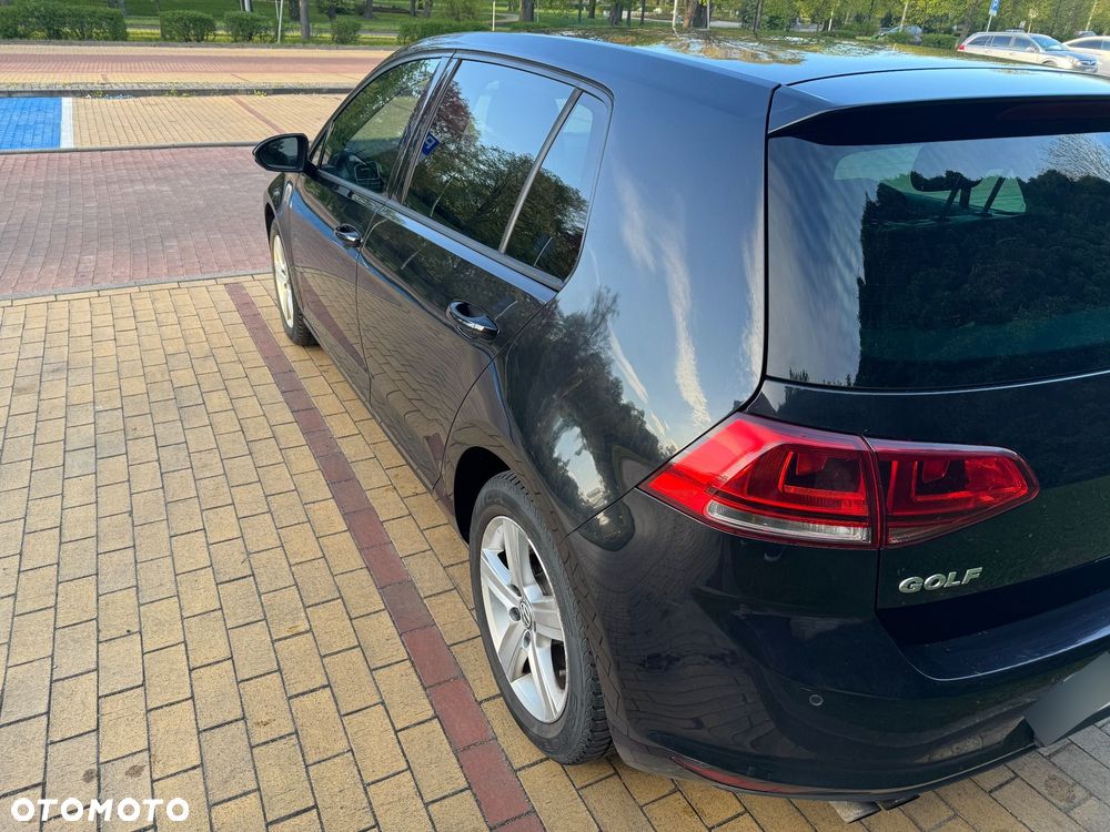 Volkswagen Golf 1.4 TSI BMT Comfortline DSG - 9