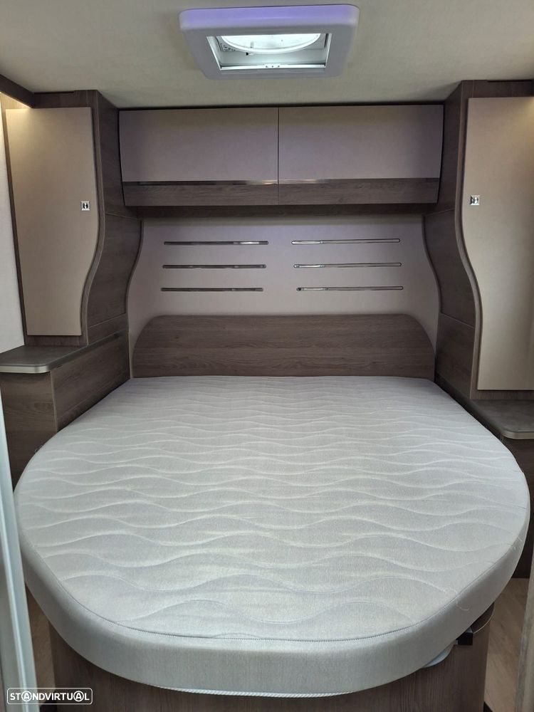 Chausson Titanium Ford Transit - 38