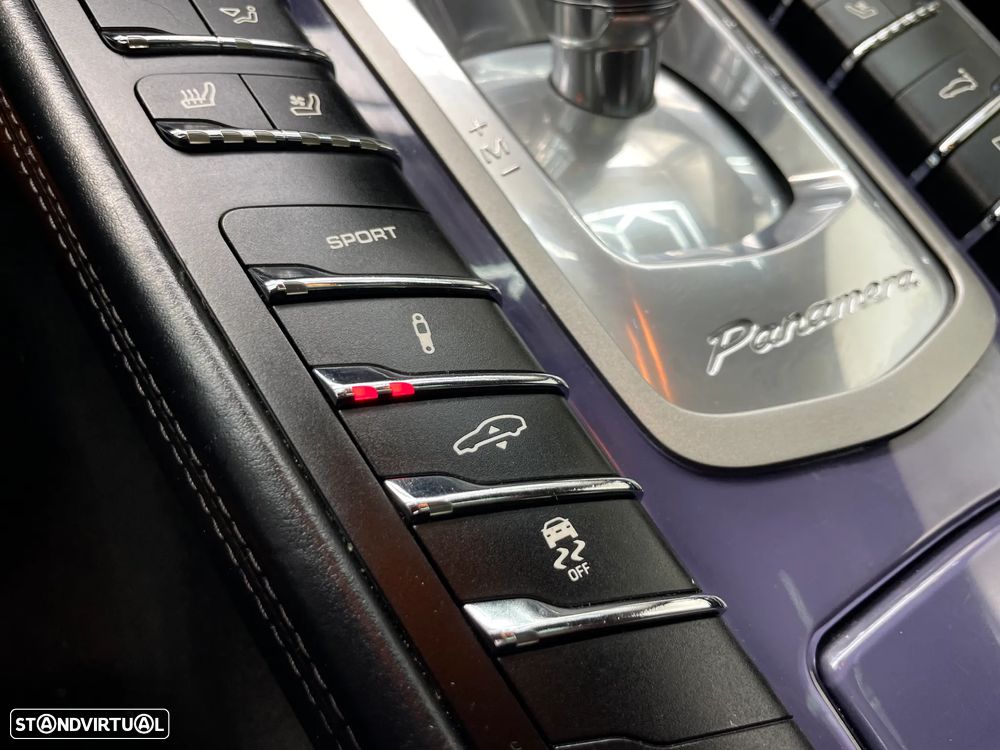 Porsche Panamera 4 S PDK - 22
