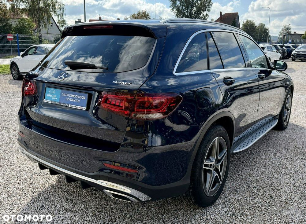 Mercedes-Benz GLC 300 d 4Matic 9G-TRONIC AMG Line - 4