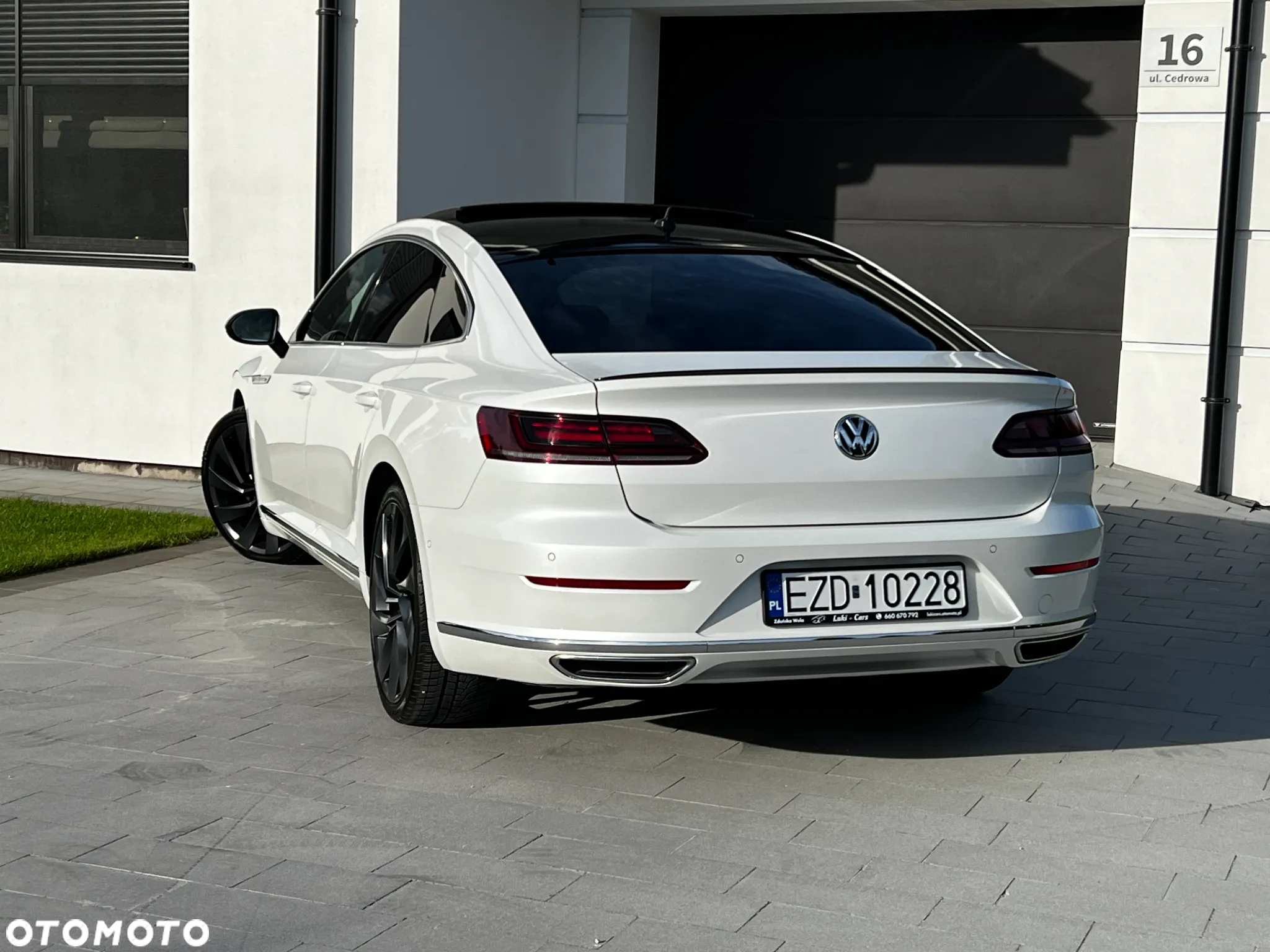 Volkswagen Arteon 2.0 TDI 4Motion SCR R-Line Edition DSG - 14