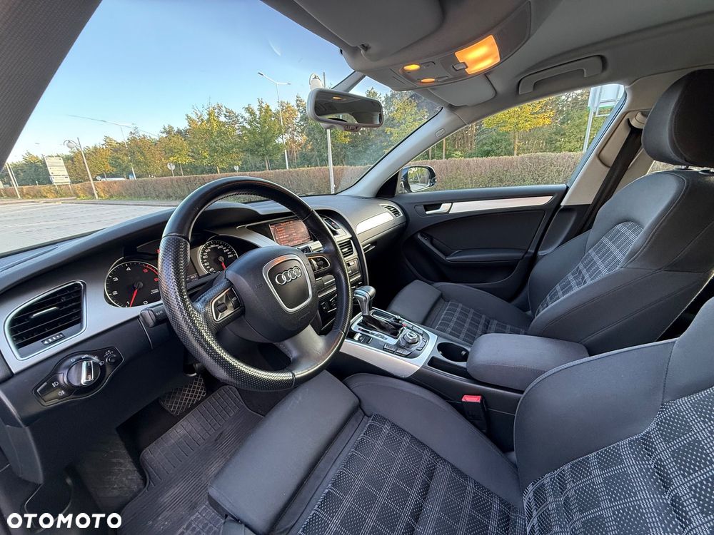 Audi A4 Avant - 22