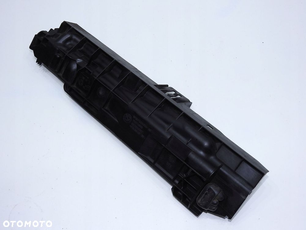 MOCOWANIE CHŁODNICY PRAWE BMW 2.0B E90 E91 - 2