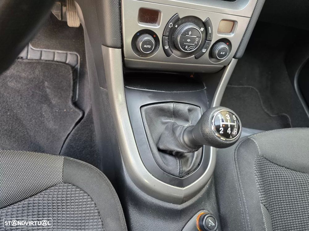 Peugeot 308 1.6 HDi Sport - 18