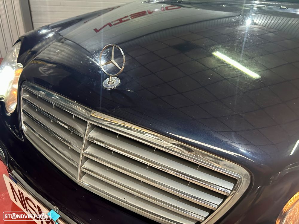 Mercedes-Benz C 180 K Elegance Aut. - 25