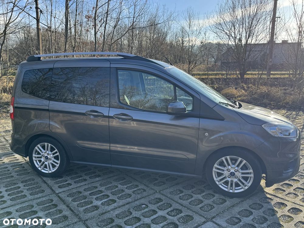 Ford Tourneo Courier 1.5 TDCi Ambiente - 7