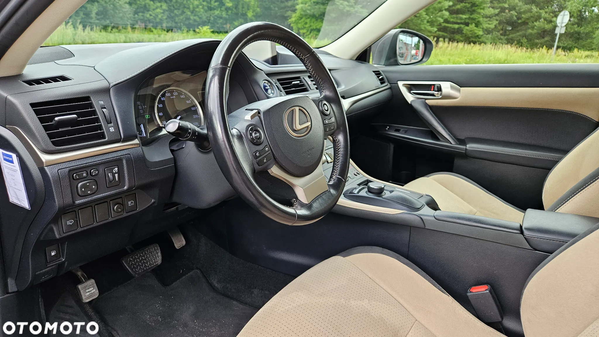 Lexus CT 200h Prestige - 21