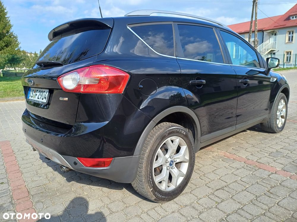 Ford Kuga 2.0 TDCi Titanium - 14