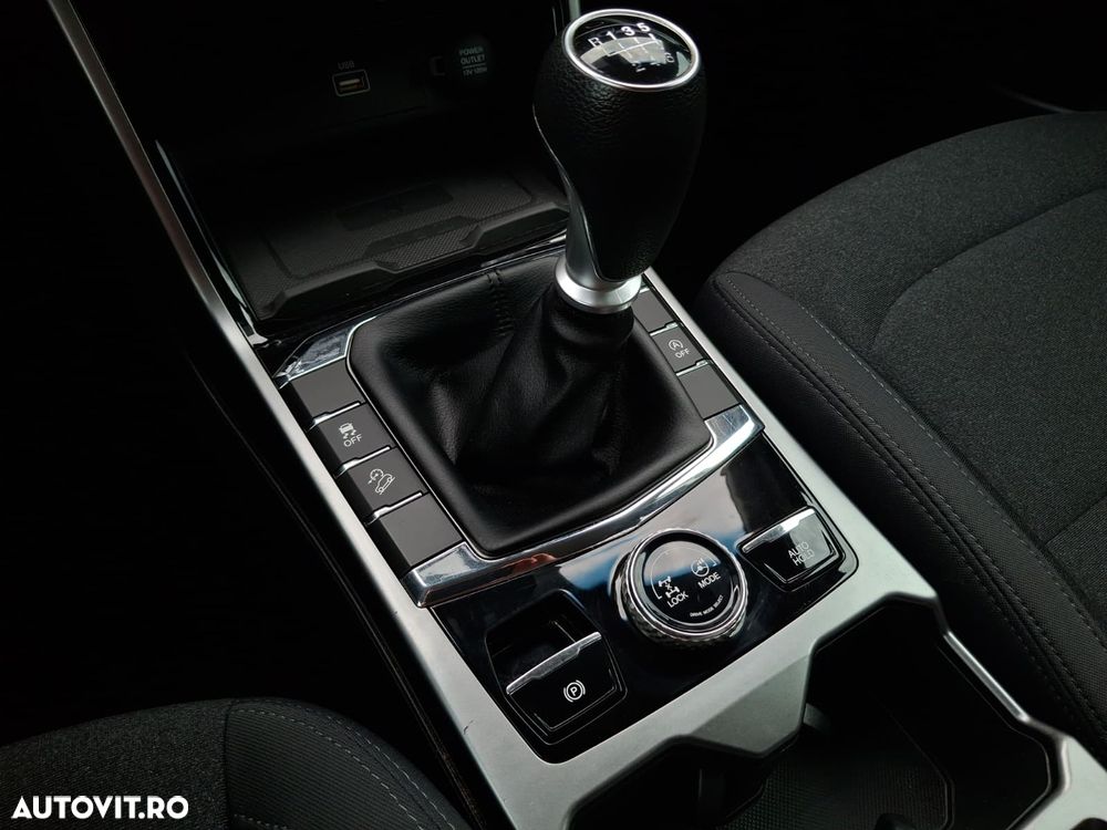 SsangYong Korando 1.5 GDI Turbo Clever - 26