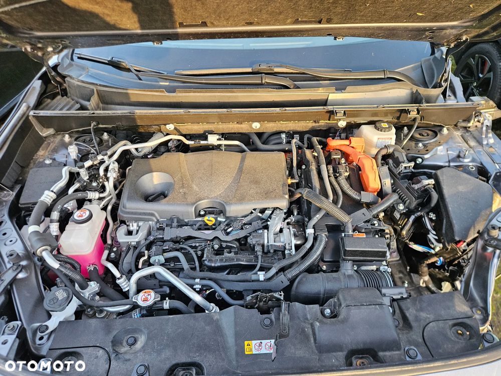 Suzuki Across 2.5 Plug-in Hybrid Elegance 4WD CVT - 10